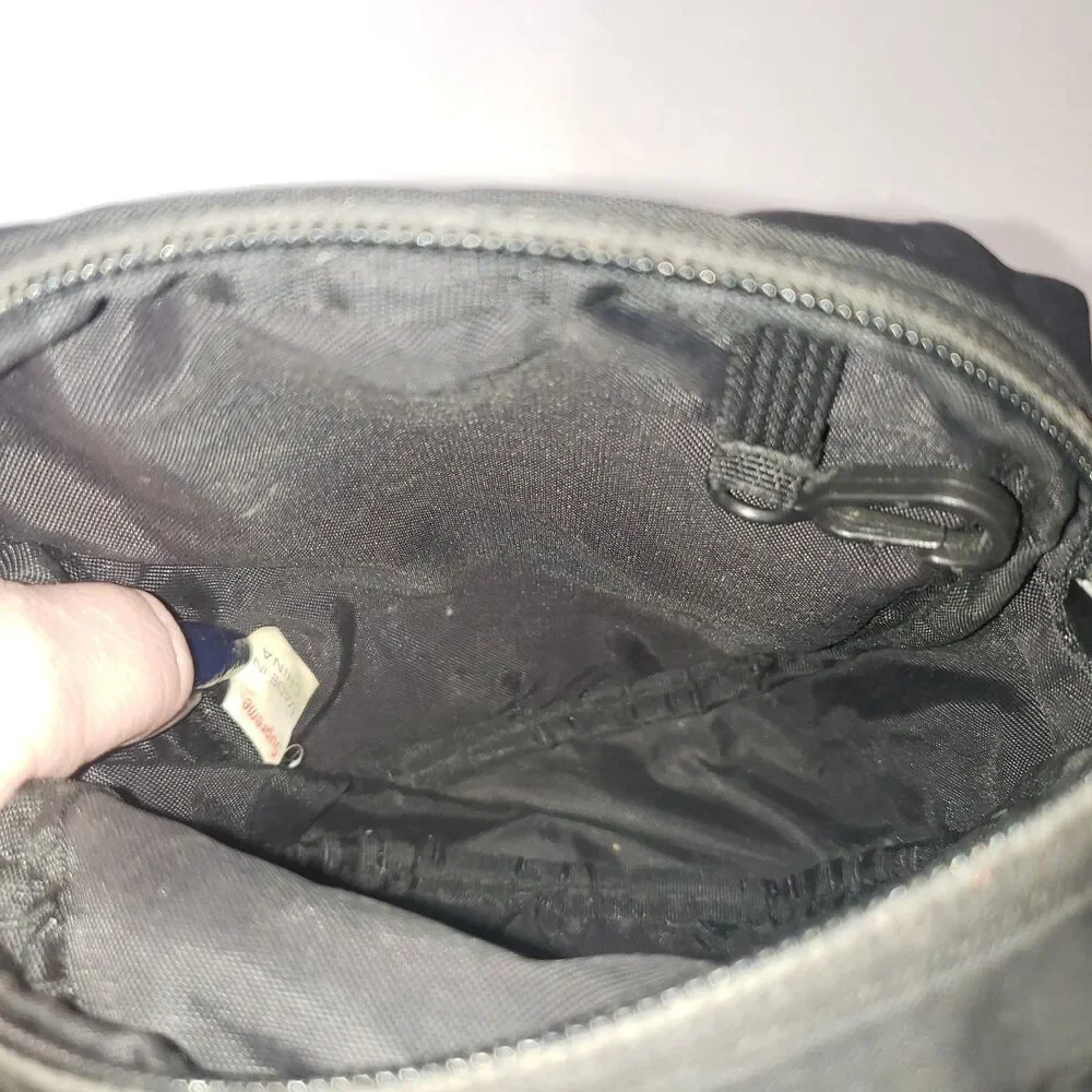 SUPREME SS17 Black Cross Body Nylon Bag Unisex Hiking Camping
